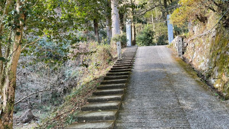 グリコをしながら上がる階段