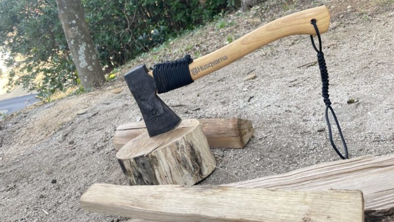 薪割り用の斧