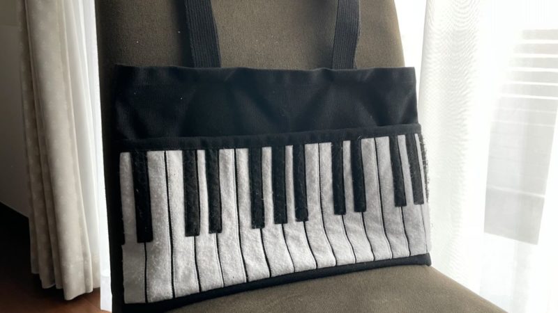 レッスンバッグ